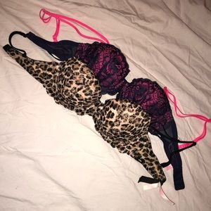 BUNDLE VS Pink Bras